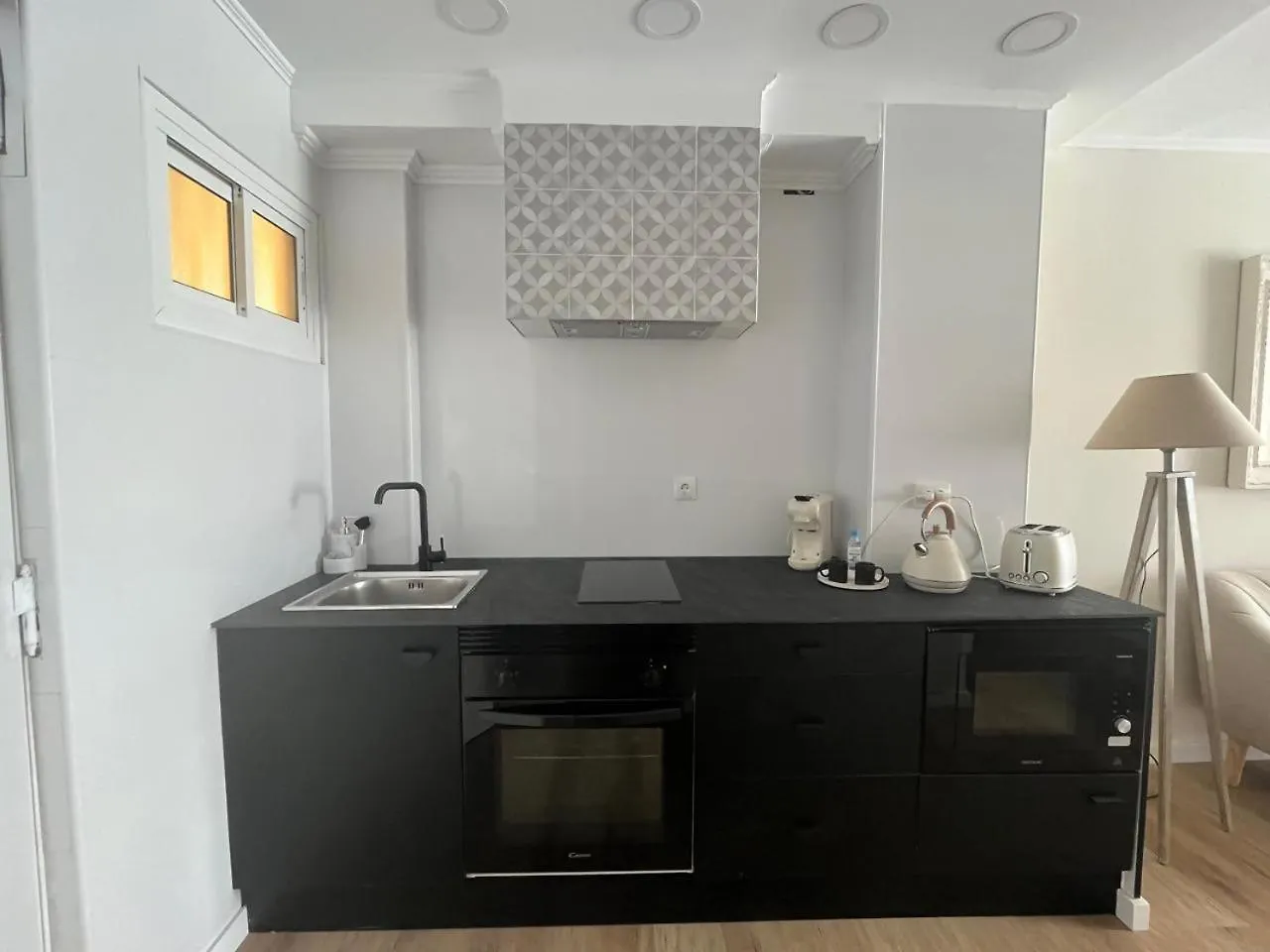 Estudio Centrico A 900M De La Playa En Benalmade Benalmadena