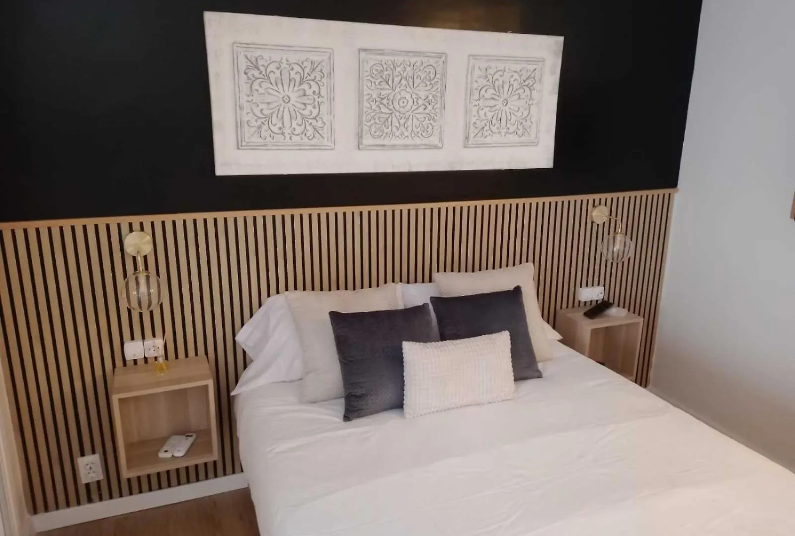 Apartment Estudio Centrico A 900M De La Playa En Benalmade Benalmadena Spain