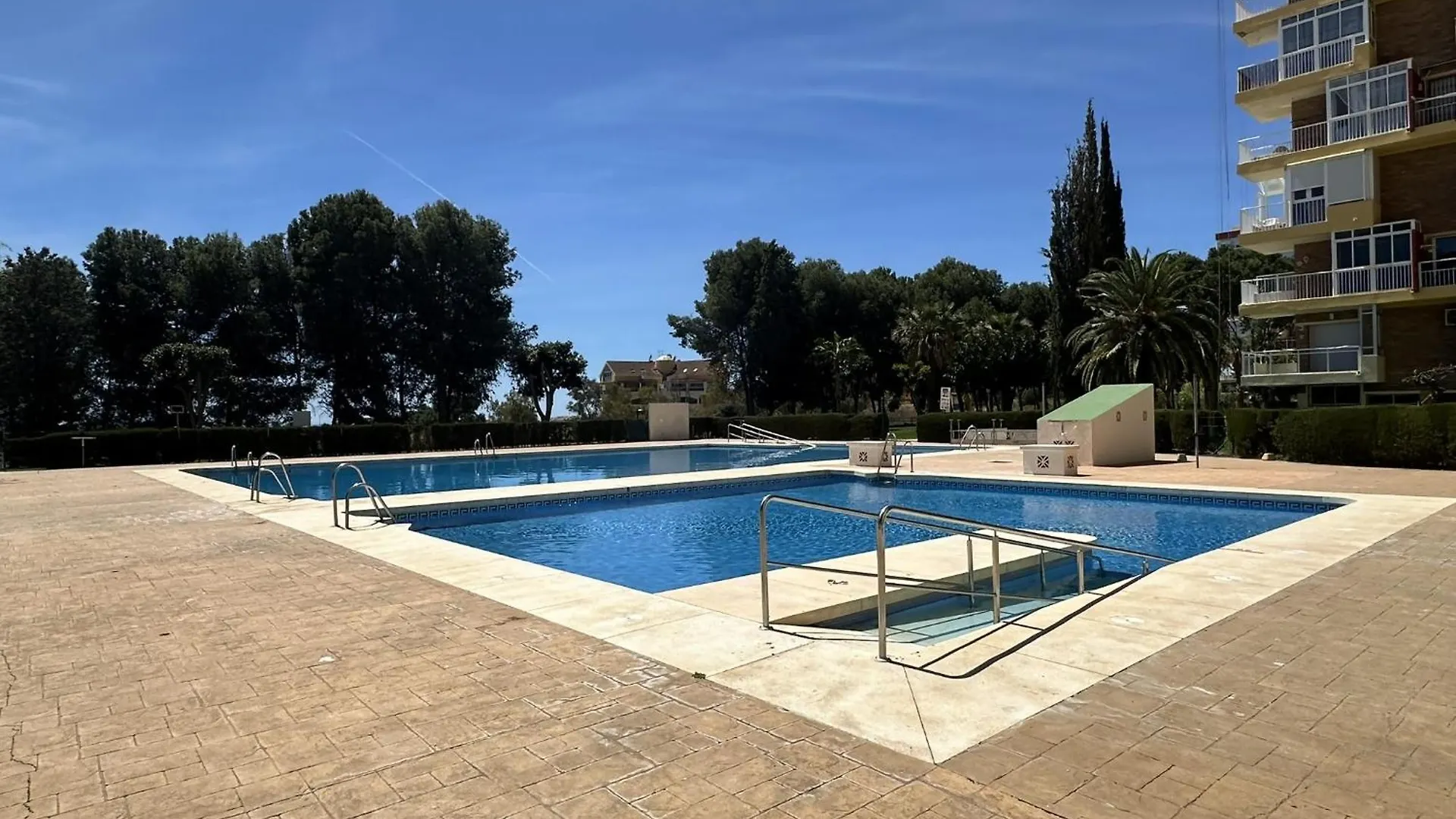 Estudio Centrico A 900M De La Playa En Benalmade Benalmadena