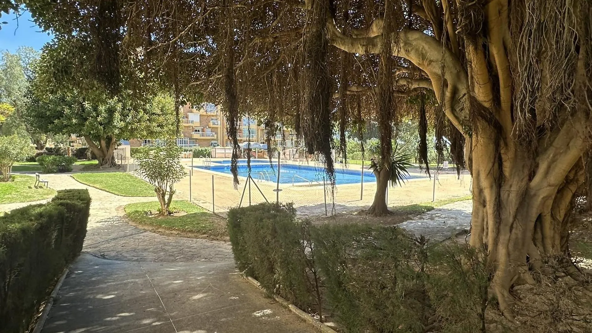 Apartamento Estudio Centrico A 900M De La Playa En Benalmade Benalmádena