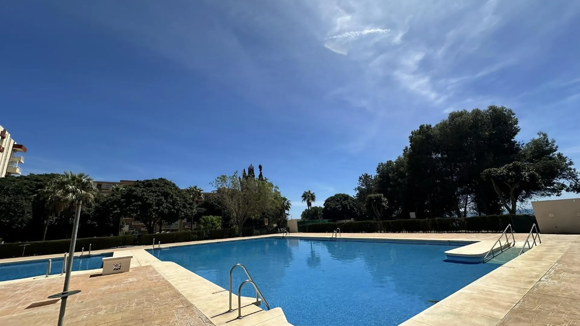 Apartment Estudio Centrico A 900M De La Playa En Benalmade Benalmadena Spain